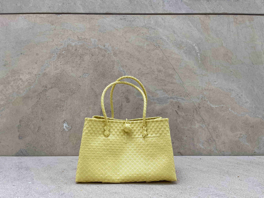 The Hound XLARGE - Pale Yellow