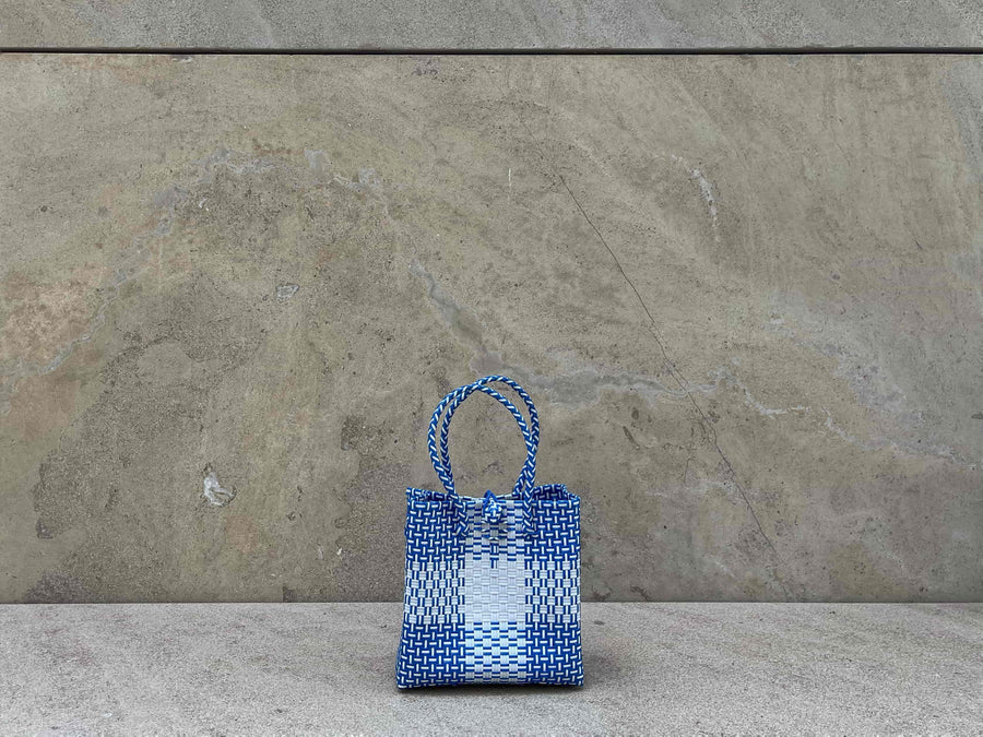 The Hound SMALL - Blue & White