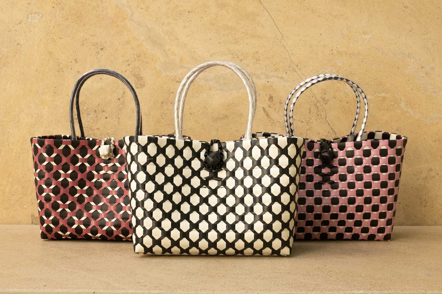The Dot - Pink & Black