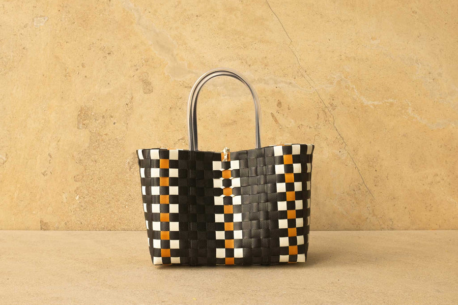 The Graph - Black & Orange