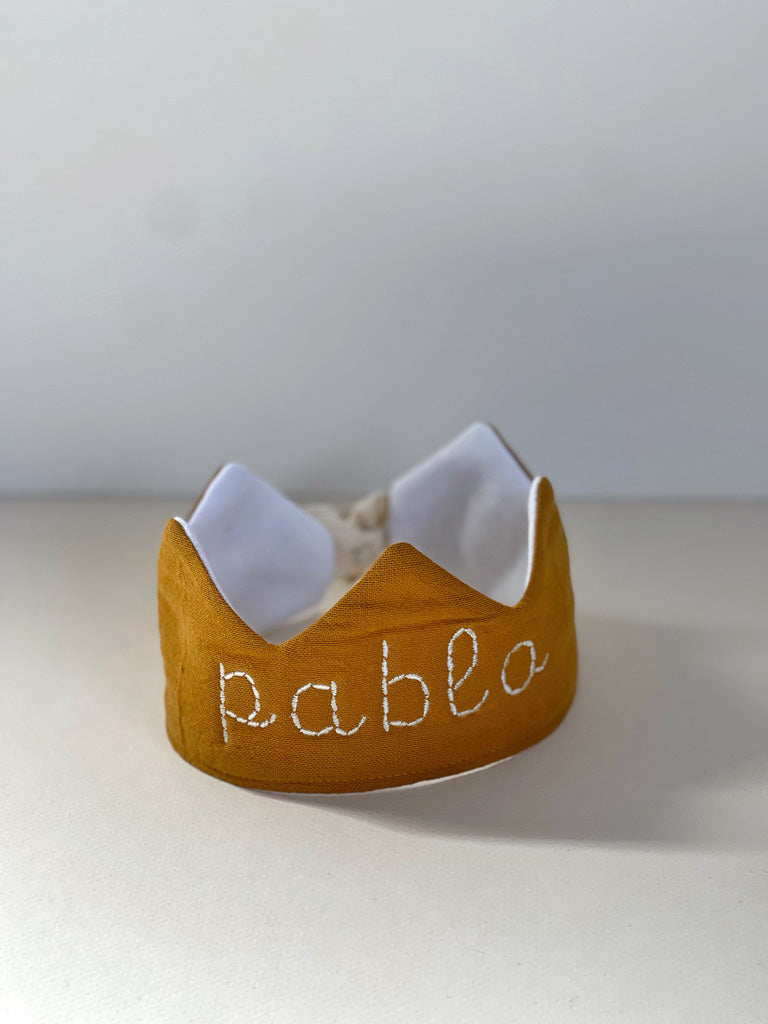 PARTY UNISEX CROWN - Mustard Linen